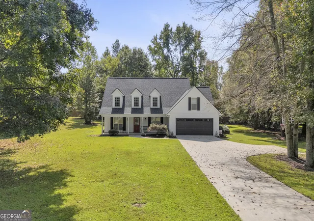 Photo 3 of Single family home for sale at 320 Old Pittard Rd, Athens, GA 30601 | MLS# 10852205 | Listing updated on 2026-10-08