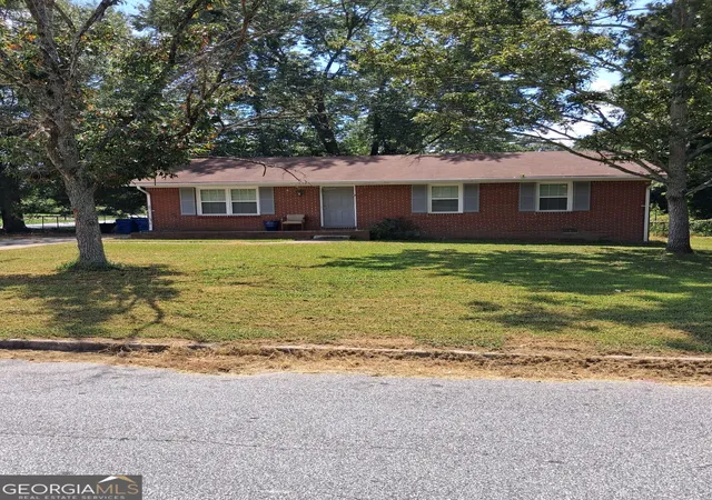 Photo 1 of Single family home for sale at 2840 Carriage Ln, South Fulton, GA 30349 | MLS# 10845514 | Listing updated on 2026-10-02