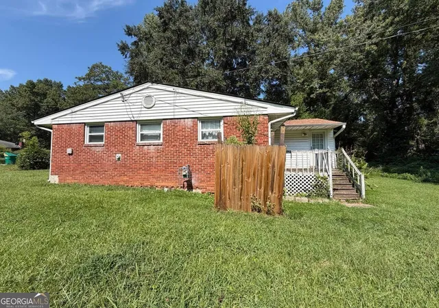 Photo 3 of Single family home for sale at 7344 Howard Cir, Jonesboro, GA 30236 | MLS# 10838967 | Listing updated on 2026-09-13