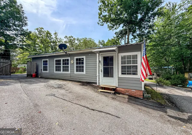 Photo 1 of Single family home for sale at 1168 Mountain Shadows Dr, Cleveland, GA 30528 | MLS# 10843932 | Listing updated on 2026-09-11