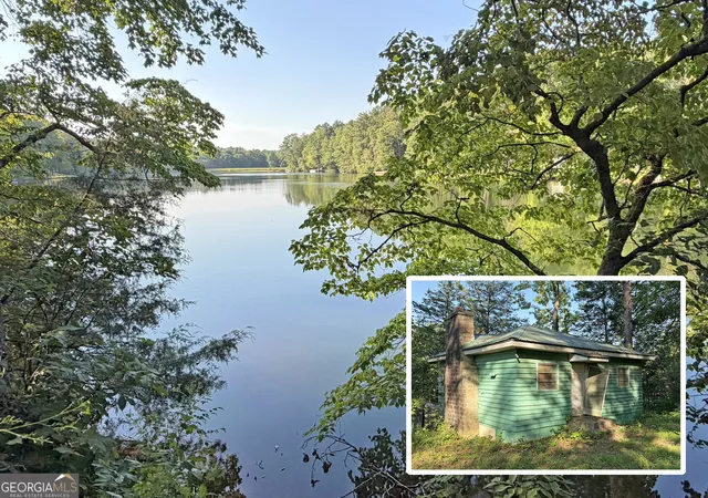 Single family home for sale at 115 Twin Mountain Lake Cir, Talking Rock, GA 30175 | MLS# 10840789