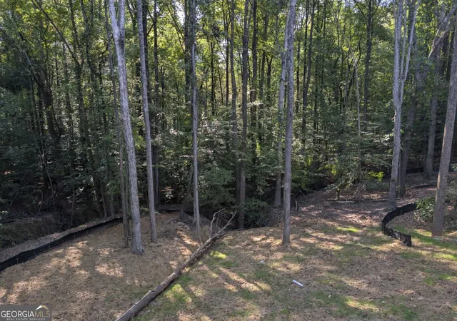 Photo 3 of Single family home for sale at 8025 Bethel Rd, Gainesville, GA 30506 | MLS# 10850137 | Listing updated on 2026-10-05