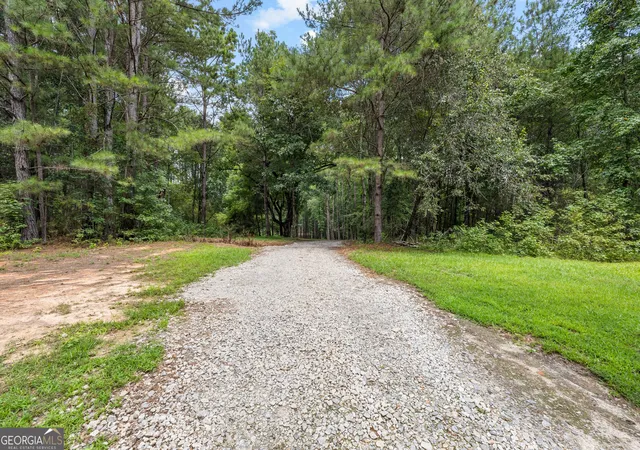 Photo 70 of Single family home for sale at 184 Trammell Rd, Fayetteville, GA 30214 | MLS# 10842697 | Listing updated on 2026-09-09