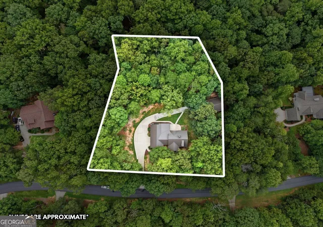 Photo 2 of Single family home for sale at 186 Fern Park Dr, Dawsonville, GA 30534 | MLS# 10843178 | Listing updated on 2026-09-30