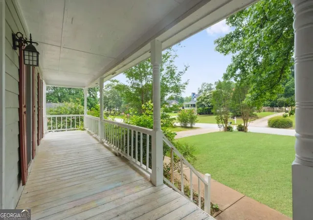 Photo 2 of Single family home for sale at 27 Faraday Dr, Douglasville, GA 30134 | MLS# 10852745 | Listing updated on 2026-10-08