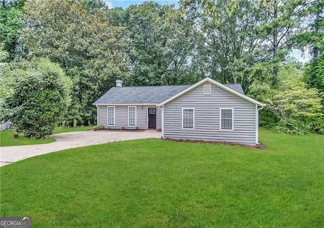 Photo 1 of Single family home for sale at 5112 Huxley Rd, Stone Mountain, GA 30088 | MLS# 10849229 | Listing updated on 2026-10-03