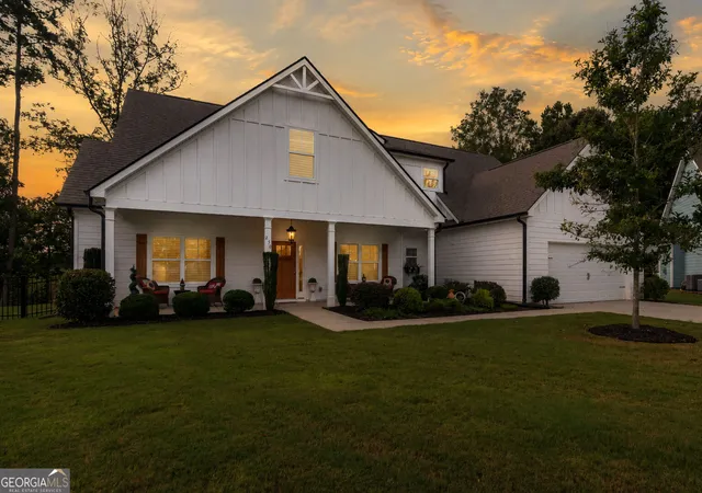Photo 3 of Single family home for sale at 250 Wet Stone Rd, Senoia, GA 30276 | MLS# 10838995 | Listing updated on 2026-09-17