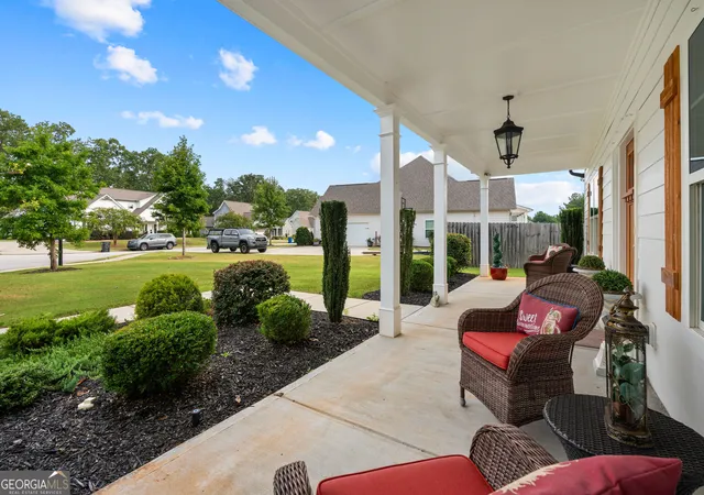 Photo 4 of Single family home for sale at 250 Wet Stone Rd, Senoia, GA 30276 | MLS# 10838995 | Listing updated on 2026-09-17