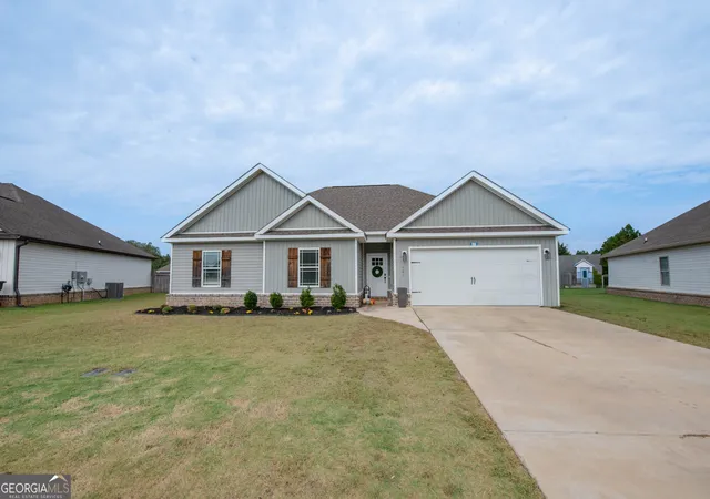 Photo 1 of Single family home for sale at 121 Locks Heath Ct, Perry, GA 31069 | MLS# 10851613 | Listing updated on 2026-10-06