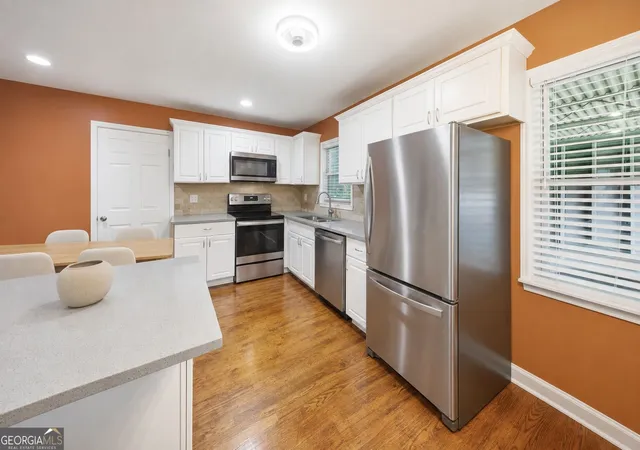 Photo 2 of Single family home for sale at 2123 Rachael St SE, Atlanta, GA 30315 | MLS# 10836779 | Listing updated on 2026-09-03