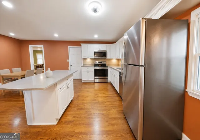 Photo 3 of Single family home for sale at 2123 Rachael St SE, Atlanta, GA 30315 | MLS# 10836779 | Listing updated on 2026-09-03