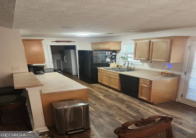 Photo 3 of Single family home for sale at 166 Fellowship Dr, Barnesville, GA 30204 | MLS# 10842843 | Listing updated on 2026-09-23