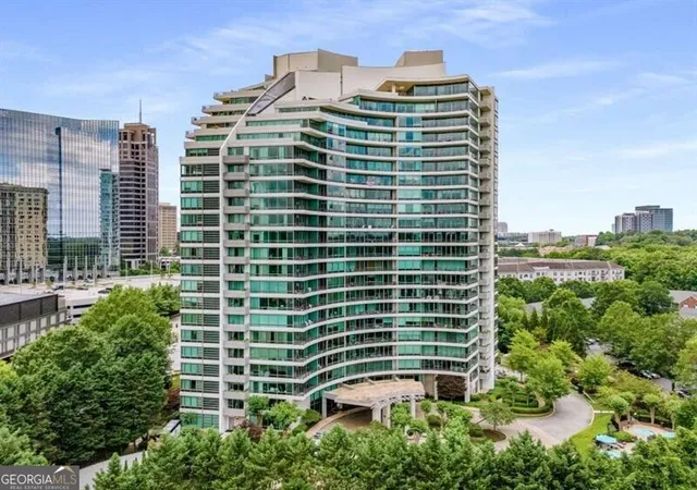 Photo 1 of Condo for sale at 700 Park Regency Pl Ne #1604, Atlanta, GA 30326 | MLS# 10842373 | Listing updated on 2026-09-09