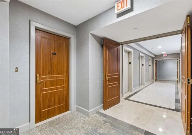Photo 2 of Condo for sale at 700 Park Regency Pl Ne #1604, Atlanta, GA 30326 | MLS# 10842373 | Listing updated on 2026-09-09