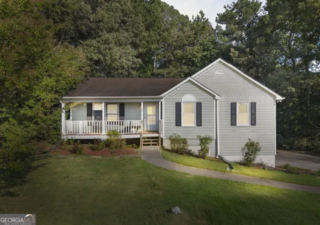 Photo 1 of Single family home for sale at 34 Bradford Dr Sw, Cartersville, GA 30120 | MLS# 10841460 | Listing updated on 2026-09-23