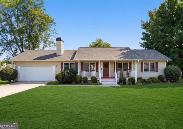 Photo 1 of Single family home for sale at 4646 Countryside Dr, Flowery Branch, GA 30542 | MLS# 10841719 | Listing updated on 2026-09-22