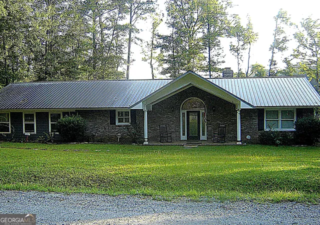 Photo 2 of Single family home for sale at 112 Peach Cir, West Point, GA 31833 | MLS# 10829079 | Listing updated on 2026-09-28