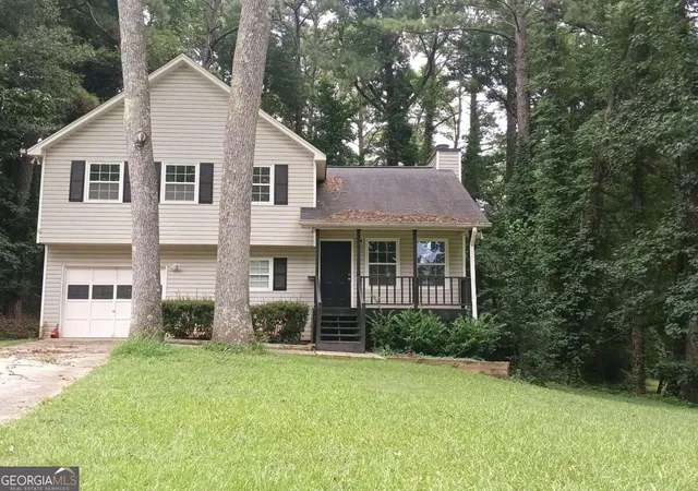 Photo 1 of Sale Pending at 8298 Blackfoot Trl, Jonesboro, GA 30236 | MLS# 10867101 | Listing updated on 2026-10-28