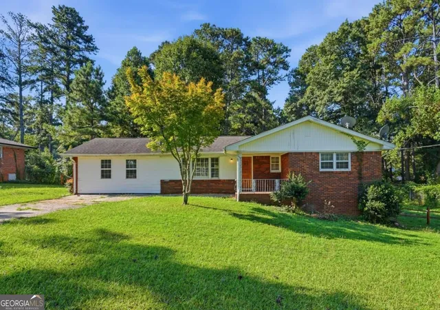 Photo 1 of Single family home for sale at 1209 Old Alabama Rd Sw, Mableton, GA 30126 | MLS# 10838543 | Listing updated on 2026-09-16