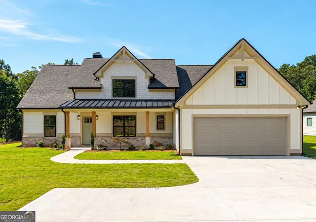 Photo 1 of Single family home for sale at 953 Roundtop Rd, Ellijay, GA 30540 | MLS# 10612614 | Listing updated on 2026-09-10