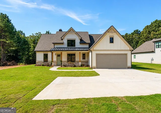 Photo 2 of Single family home for sale at 953 Roundtop Rd, Ellijay, GA 30540 | MLS# 10612614 | Listing updated on 2026-09-10