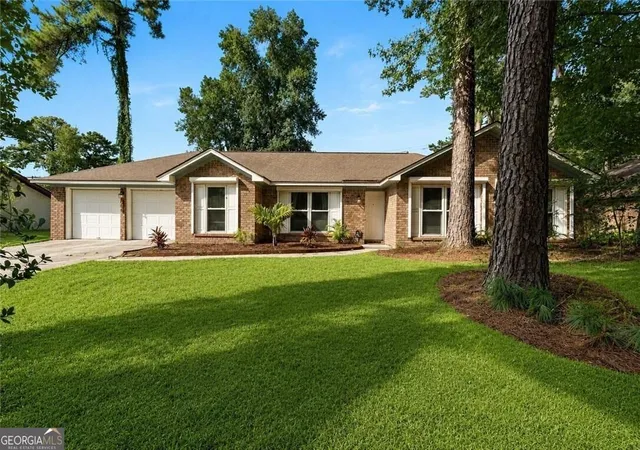 Photo 1 of Single family home for sale at 606 Tibet Ave, Savannah, GA 31406 | MLS# 10839842 | Listing updated on 2026-09-17