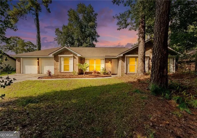 Photo 2 of Single family home for sale at 606 Tibet Ave, Savannah, GA 31406 | MLS# 10839842 | Listing updated on 2026-09-17