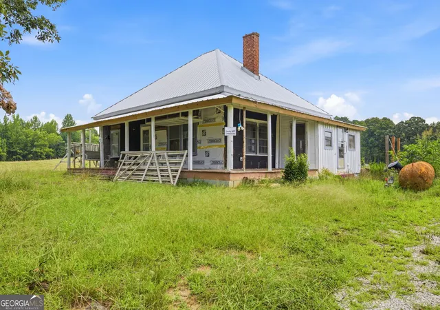 Photo 3 of Sale Pending at 269 Garrison Shls Rd, Lula, GA 30554 | MLS# 10842824 | Listing updated on 2026-10-07