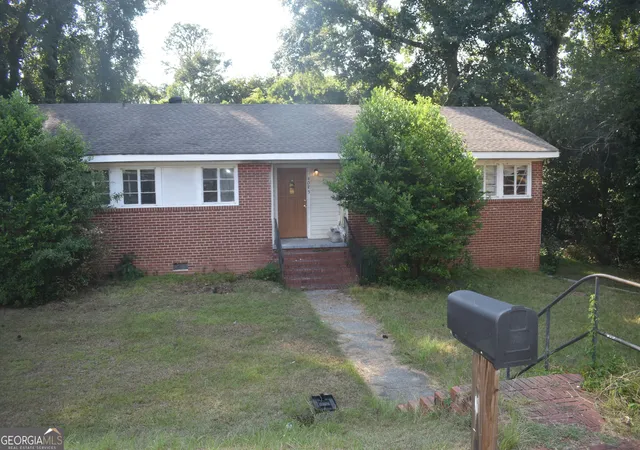 Photo 1 of Single family home for sale at 4085 Marse Allen Rd, Macon, GA 31206 | MLS# 10838844 | Listing updated on 2026-09-16