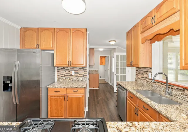 Photo 3 of Single family home for sale at 85 North Dr, Hampton, GA 30228 | MLS# 10838748 | Listing updated on 2026-09-18