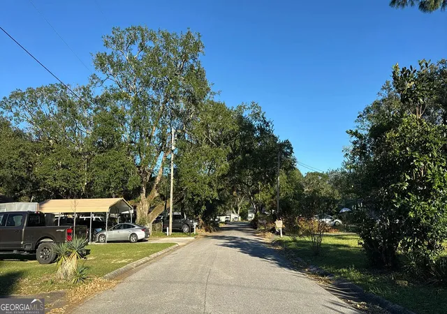 Photo 3 of Single family home for sale at 4670 Durham Dr, Pensacola, FL 32526 | MLS# 10880173 | Listing updated on 2026-10-28