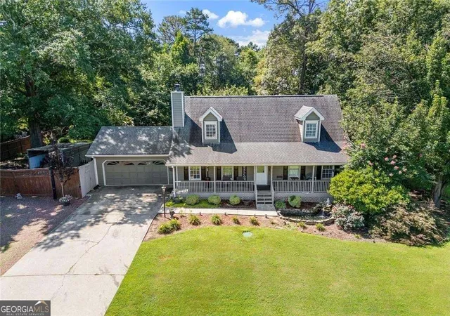 Photo 1 of Single family home for sale at 55 Crk View Dr, Hoschton, GA 30548 | MLS# 10872184 | Listing updated on 2026-10-30