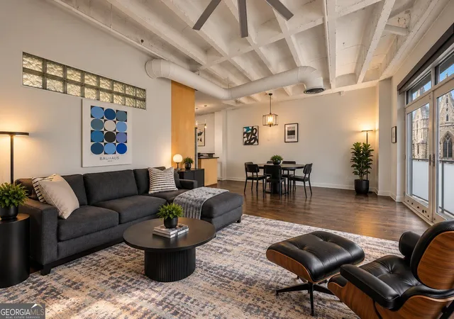 Listing Photo 1 - Condo for sale in building located at 805 Peachtree St Ne, Atlanta, GA 30308 - Unit #318