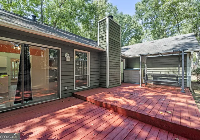 Photo 3 of Single family home for sale at 717 Pebble Crk Dr, Norcross, GA 30093 | MLS# 10850596 | Listing updated on 2026-10-10