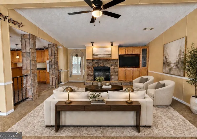 Photo 2 of Manufactured home for sale at 176 Fernwood Ct, Athens, GA 30601 | MLS# 10879774 | Listing updated on 2026-10-27