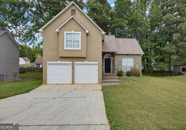 Single family home for sale at 723 River Valley Dr, Jonesboro, GA 30238 | MLS# 10852173