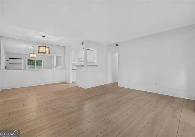 Photo 1 of Condo for sale at 725 Dalrymple Rd #7J, Sandy Springs, GA 30328 | MLS# 10819266 | Listing updated on 2026-10-04