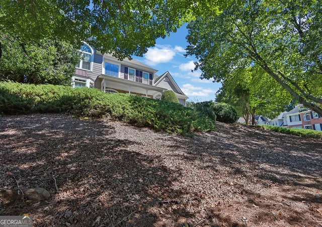 Photo 2 of Single family home for sale at 2315 Walnut Grv Way, Suwanee, GA 30024 | MLS# 10844487 | Listing updated on 2026-09-11