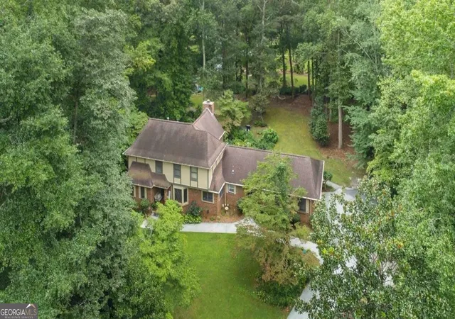 Photo 3 of Single family home for sale at 2645 Crk Indian Trl, Jonesboro, GA 30236 | MLS# 10837123 | Listing updated on 2026-09-15