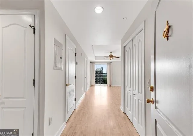 Photo 3 of Condo for sale at 195 14th Street Ne #1010, Atlanta, GA 30309 | MLS# 10851727 | Listing updated on 2026-10-07