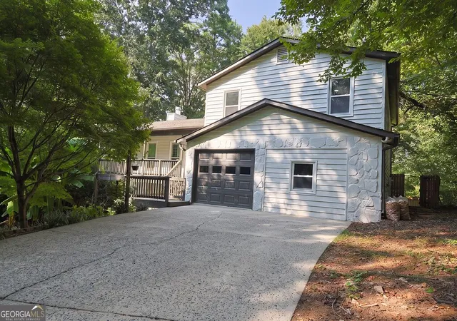 Photo 1 of Single family home for sale at 151 Farmington Dr, Woodstock, GA 30188 | MLS# 10837820 | Listing updated on 2026-09-18
