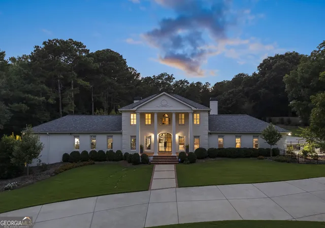 Photo 1 of Mansion for sale at 1900 Crystal Hills Dr, Athens, GA 30606 | MLS# 10836542 | Listing updated on 2026-09-14