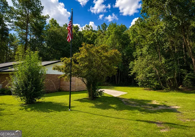 Photo 3 of Single family home for sale at 99 W Magnolia Ave, Kingsland, GA 31548 | MLS# 10838838 | Listing updated on 2026-09-19