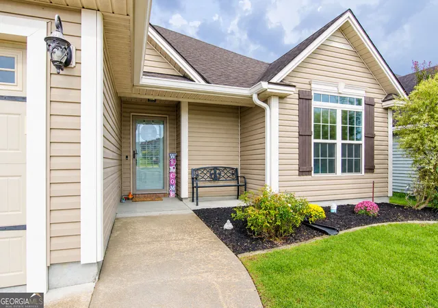 Photo 2 of Single family home for sale at 4170 Shadow Garden Dr, Hahira, GA 31632 | MLS# 10839127 | Listing updated on 2026-09-17