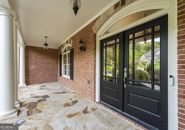 Photo 3 of Mansion for sale at 510 Grv Park Pl, Roswell, GA 30075 | MLS# 10852249 | Listing updated on 2026-10-08