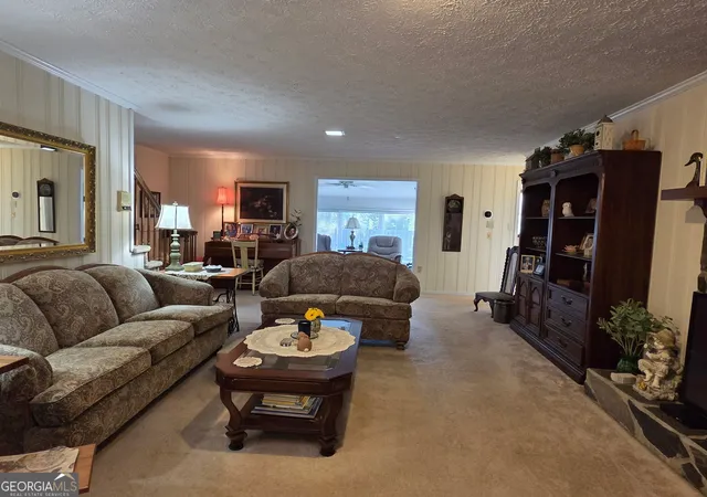 Photo 2 of Single family home for sale at 8 Rover Rd, Williamson, GA 30292 | MLS# 10837475 | Listing updated on 2026-09-02