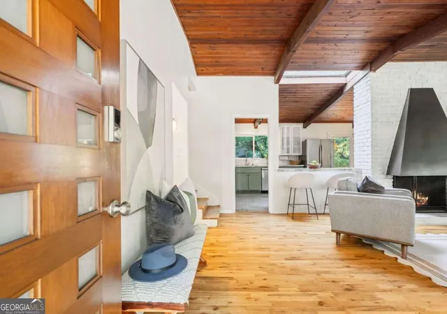 Photo 2 of Sale Pending at 3390 Heartwood Ln, Atlanta, GA 30340 | MLS# 10846452 | Listing updated on 2026-10-01