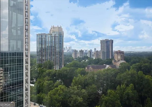 Photo 2 of Condo for sale at 2870 Pharr Ct S Nw #2006, Atlanta, GA 30305 | MLS# 10849329 | Listing updated on 2026-10-08