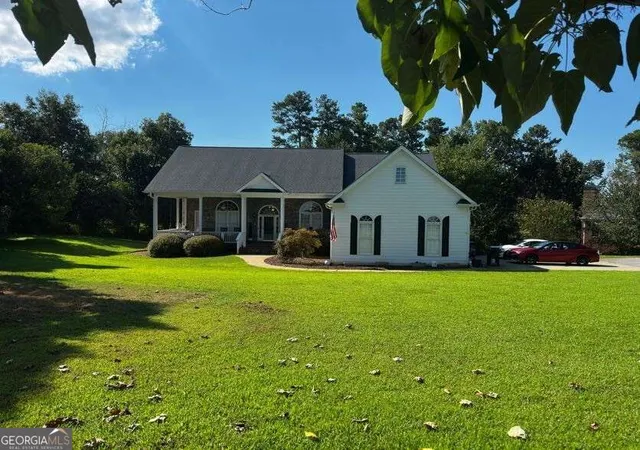 Photo 2 of Single family home for sale at 5215 Blue Ridge Overlook, Dawsonville, GA 30534 | MLS# 10843837 | Listing updated on 2026-09-24
