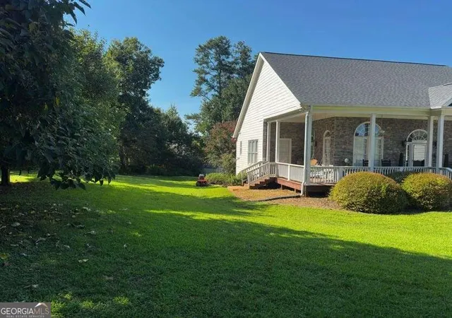 Photo 3 of Single family home for sale at 5215 Blue Ridge Overlook, Dawsonville, GA 30534 | MLS# 10843837 | Listing updated on 2026-09-24